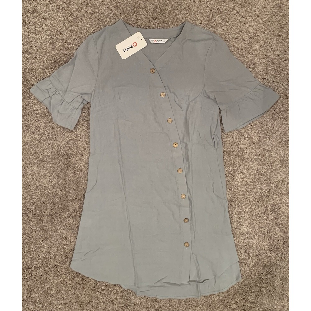 Button Up Shirt Women's Medium Light Blue Short Sleeves V-neck Long Shirt NWT